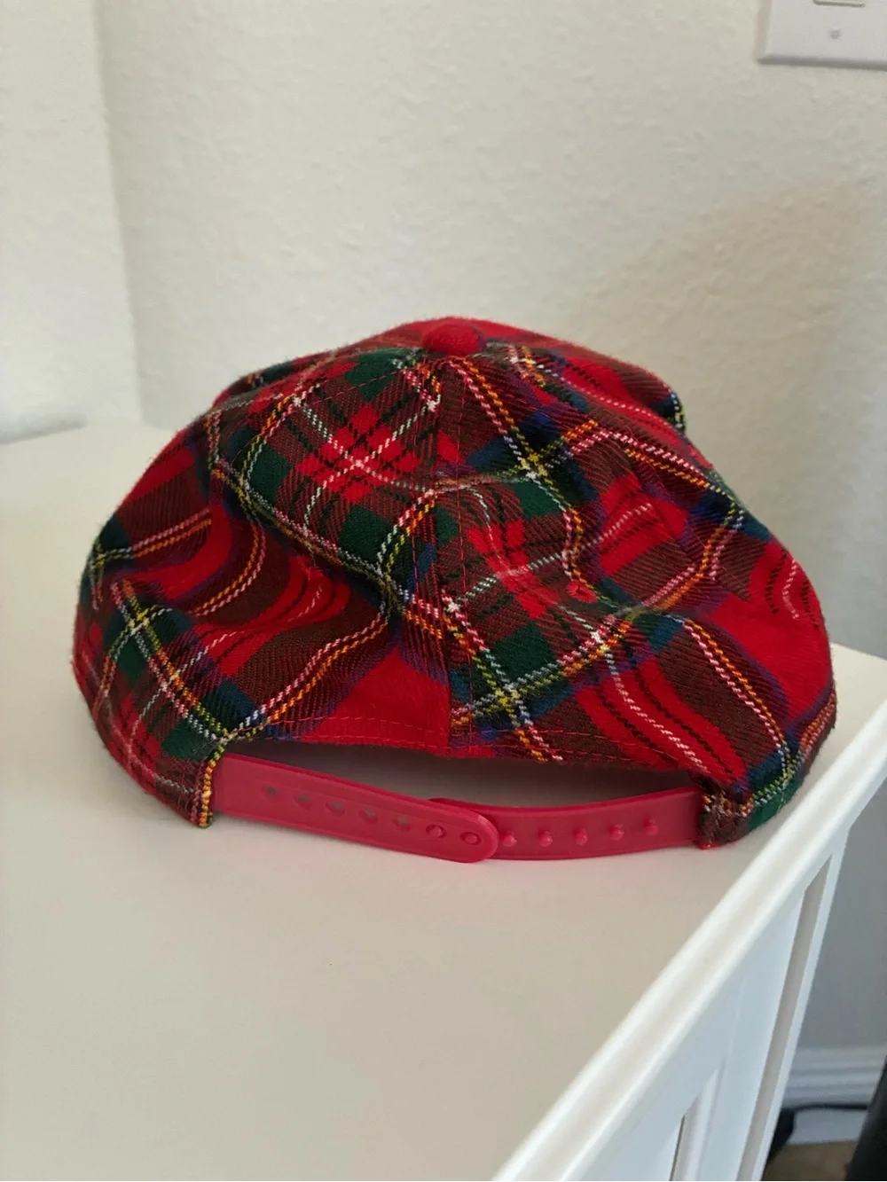 Rare Vintage Scotland Red Tartan Kids Cap with Embroidered Lion